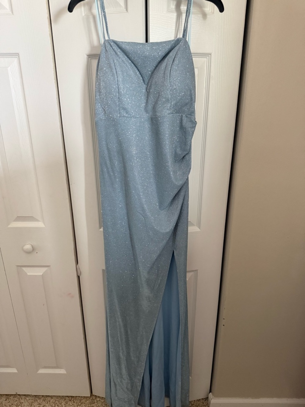 Elegant Light Blue Sparkle Evening Dress